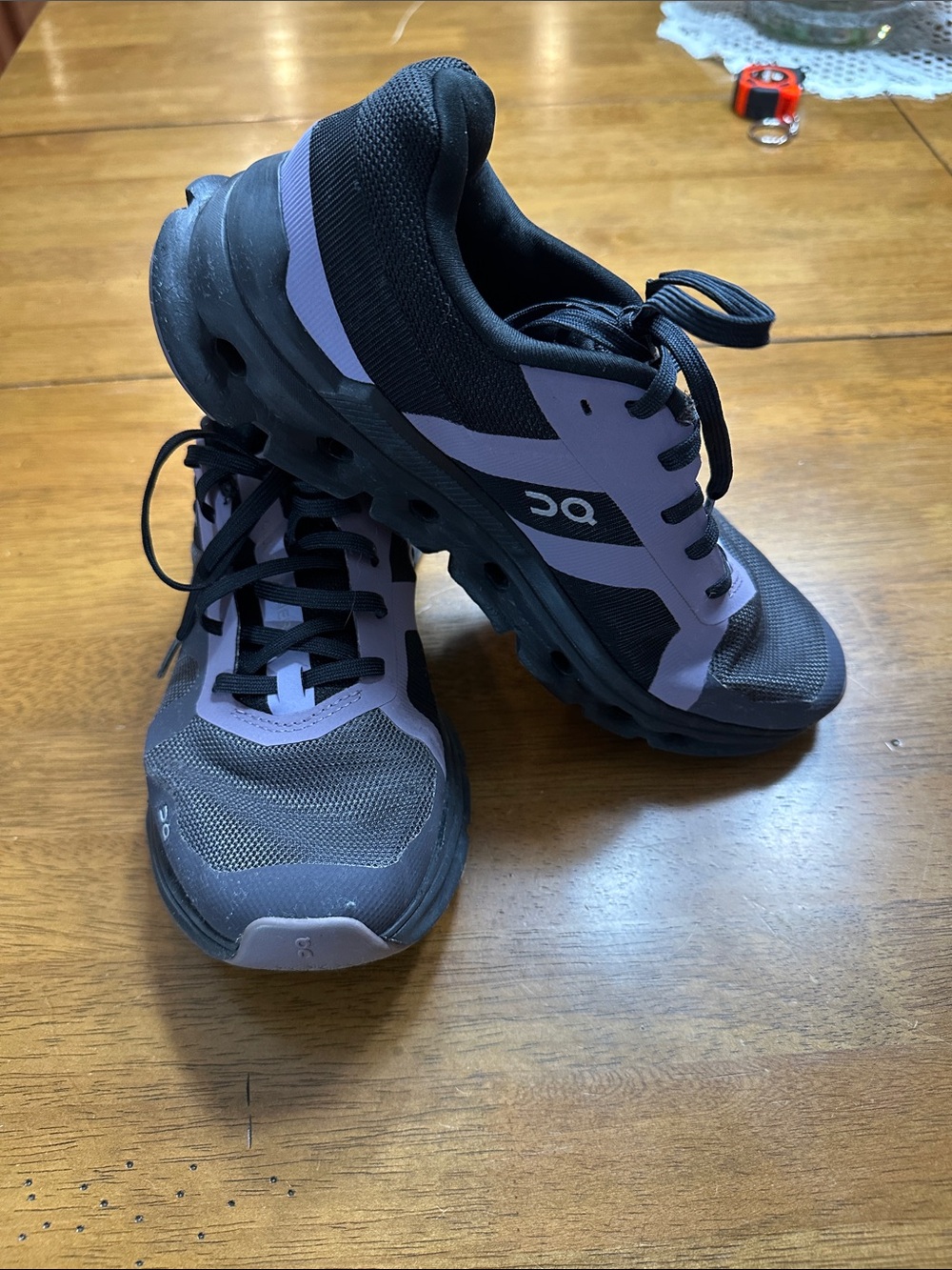 On Running Women's Gray and Lavender Cloud Trainers - Picture 3 of 6